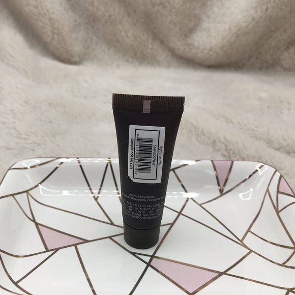 💋B2G1 tarte | Full Coverage Foundation Sample - Picture 2 of 6